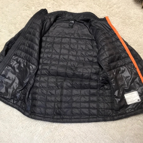 North Face Thermoball puffer jacket - new cond XL - Picture 6 of 8